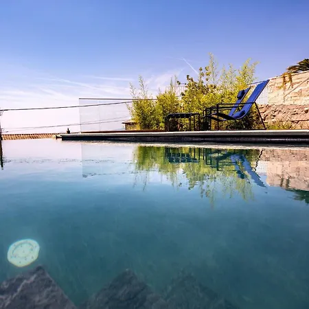 Vilă Luxury Mar With Infinity Pool In Rab Palit
