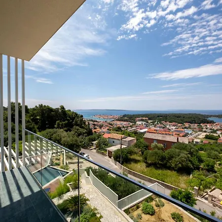 Villa Luxury Mar With Infinity Pool In Rab Palit