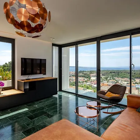 Luxury Mar With Infinity Pool In Rab Vilă Palit