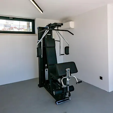 Luxury Mar With Infinity Pool In Rab * Palit