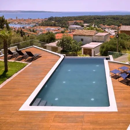 Luxury Mar With Infinity Pool In Rab * Palit