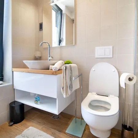 Villa Luxury Mar With Infinity Pool In Rab *